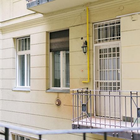 Golden Hand Luxury Apartment بودابست المظهر الخارجي الصورة
